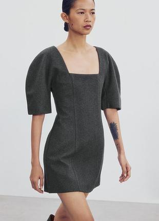 Коротка сукня сіра з об'ємними рукавами zara new