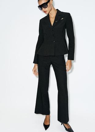 Блейзер женский черный пеплум с подплечниками zara new