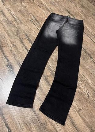Bershka кльош bootcut джинси