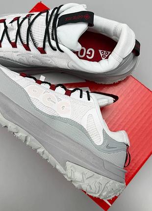 Nike acg mountain fly 2 low white grey