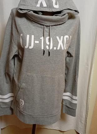 Качественный унисекс худи от британского бренда jack &amp; jones.
