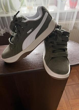 Кросівки жіночі puma хакі