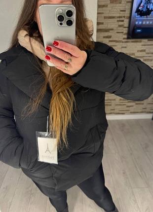 Куртка жіноча, чорна з бежевим капюшоном ,розмір m,l,xl