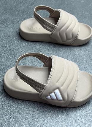 Босоніжки дитячі adidas kz9275