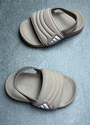 Босоніжки дитячі adidas kz9275 2
