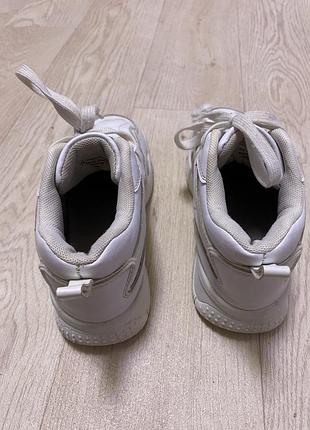 Високі кросівки 👟👟 22 см устілка 5