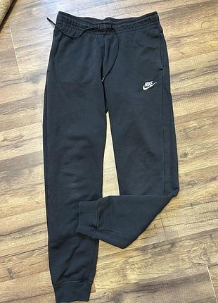 Спортивні штани nike,без утеплення,стан хороший