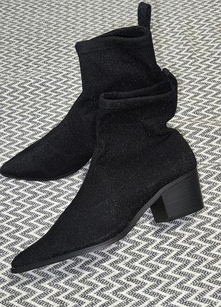 River island uk6 39p 25.5см