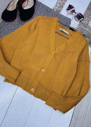 Осінній джемпер zara m в’язаний джемпер на ґудзиках осіння кофта з вирізом зара