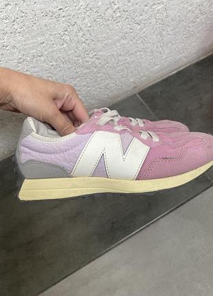 Кросівки new balance рожеві, бузкові, розмір 33