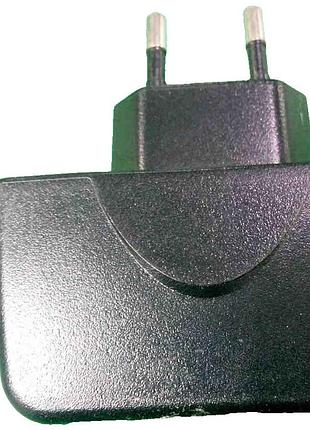 Заряднее устройство б/у сетевой адаптер usb