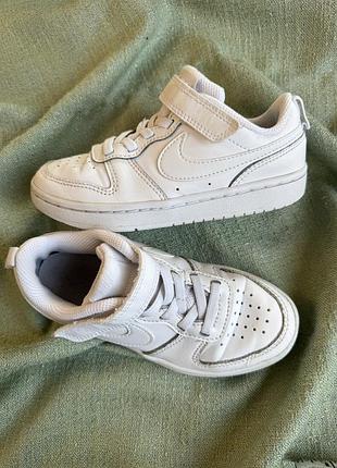 Кросівки nike оригинал р.28,5