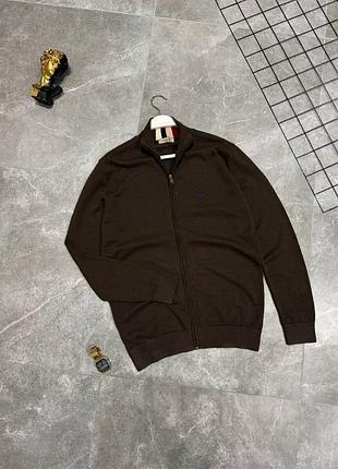 Стильный свитерик burberry