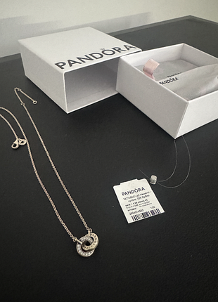 Срібне кольє pandora signature intertwined pavé (арт. 392736c01)