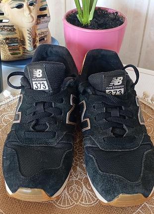 New balance кросівки