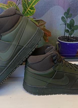 Комфортні утеплені кросівки "nike ®", оригінал! 44 р.