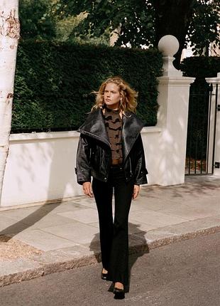 Джинсы женские trf flare extra comfort черные zara new