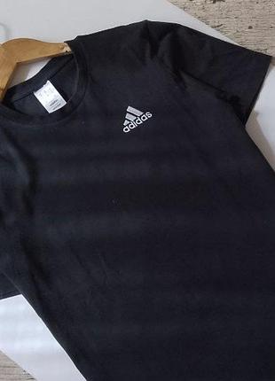 Футболка adidas
