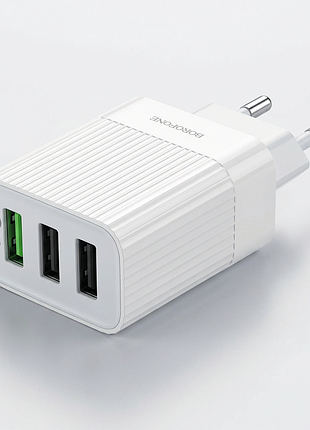 Мережевий зарядний пристрій borofone ba40a, 18w, qc 3.0, 3×usb, білий