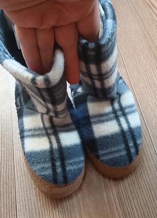 Теплые домашние тапочки детские