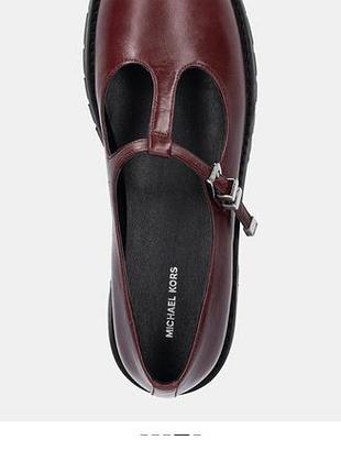 Туфли кожаные michael kors
состояние новых 4