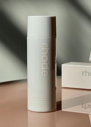 Зволожуюча молочна есенція для обличчя rhode glazing milk ceramide facial essence 20 ml mini