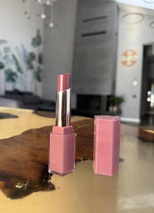 Помада fenty beauty, колір it is fuzzy 04, б/у