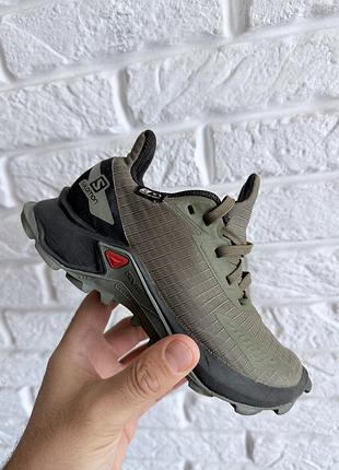 Salomon дитячі кросовки 30-31