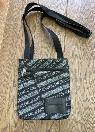 Сумка месенджер calvin klein 3