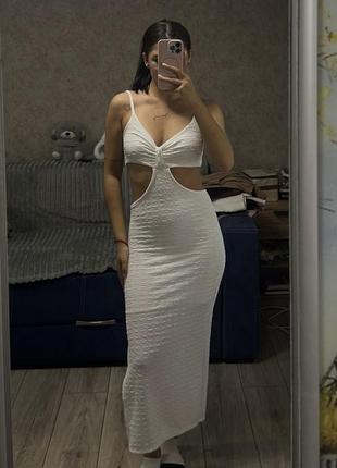 Сукня жіноча