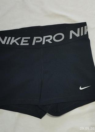 Женские шорты от nike pro