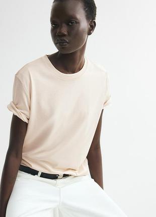 Бежевая футболка из хлопка и натурального шелка от h&amp;m
