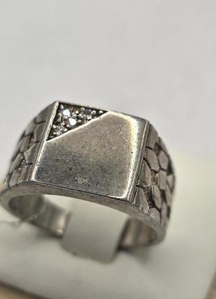 Серебряный кольцо 925
