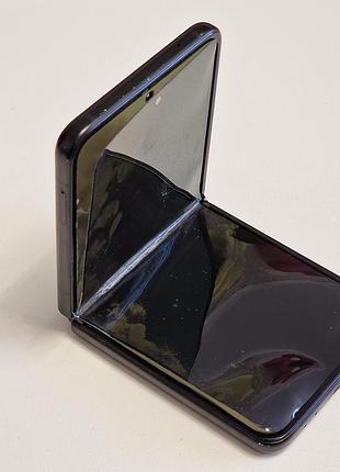 Samsung galaxy z flip3 на запчастини 3