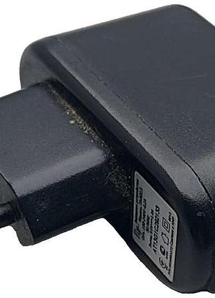 Заряднее устройство б/у сетевой адаптер usb
