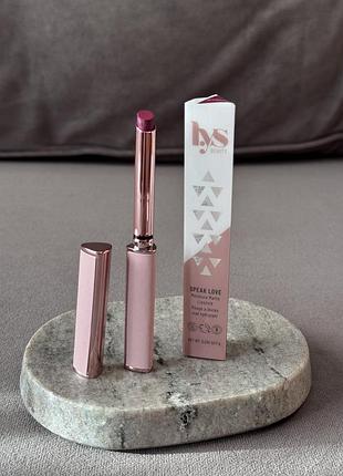 Увлажняющая матовая помада с насыщенным пигментом lys beauty speak love moisture matte lipstick optimistic 1 г