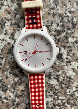 Годинник жіночий tommy hilfiger