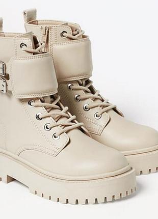 Демісезонні чоботи zara, 31 розмір