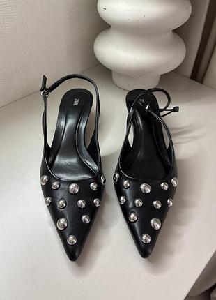 Туфлі zara