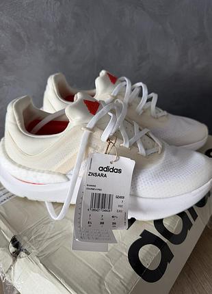 Кросівки жіночі adidas znsara молочно-білі з червоними акцентами, розмір 40 2/3 eu, довжина устілки 25,5 см
