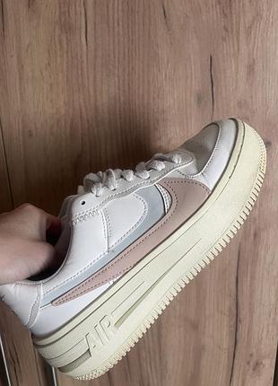 Кросівки жіночі nike оригінал 3