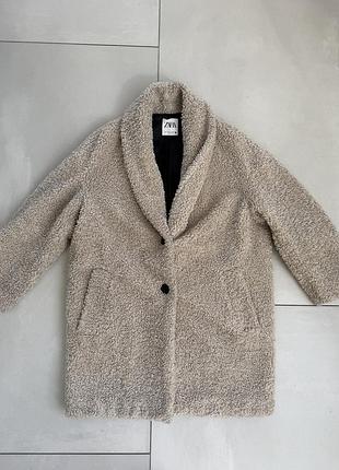 Zara пальто шуба тедді бежева на м