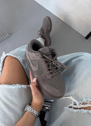 Кроссовки женские nike sb dunk | cave stone 7