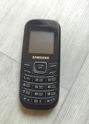Samsung e1200i