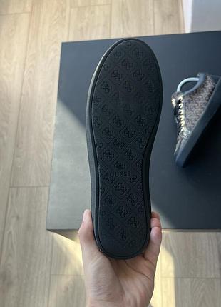 Кеди guess 6