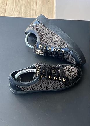 Кеди guess 3