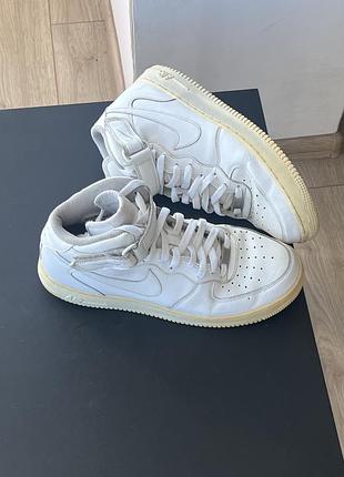 Кросівки nike 4