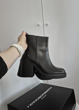Ботильони черевики windsor smith 2