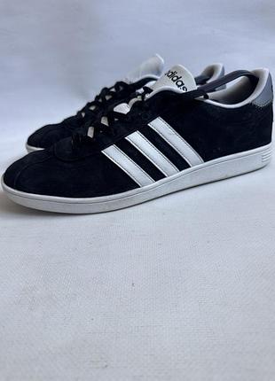 Замшеві кросівки adidas 2