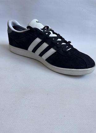 Замшеві кросівки adidas 8